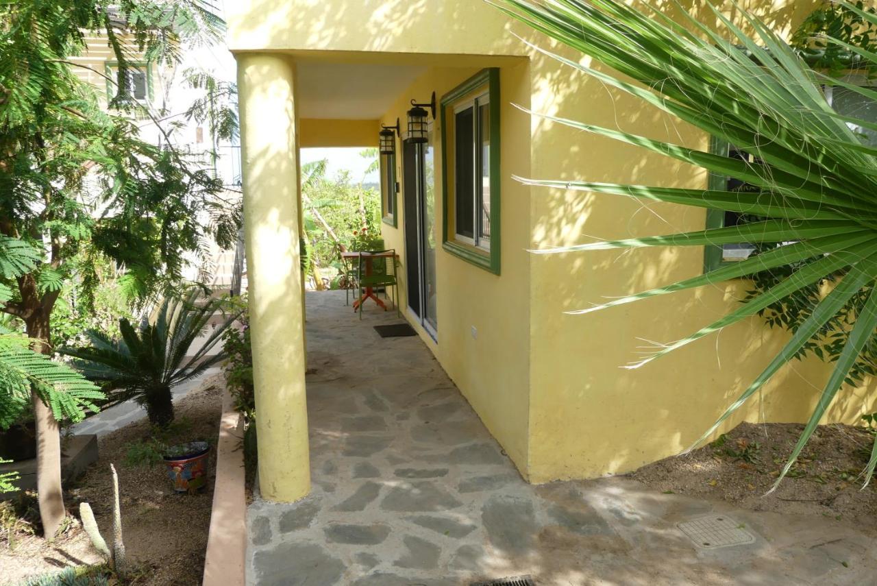 Casa Flores Casitas Тодос-Сантос Экстерьер фото
